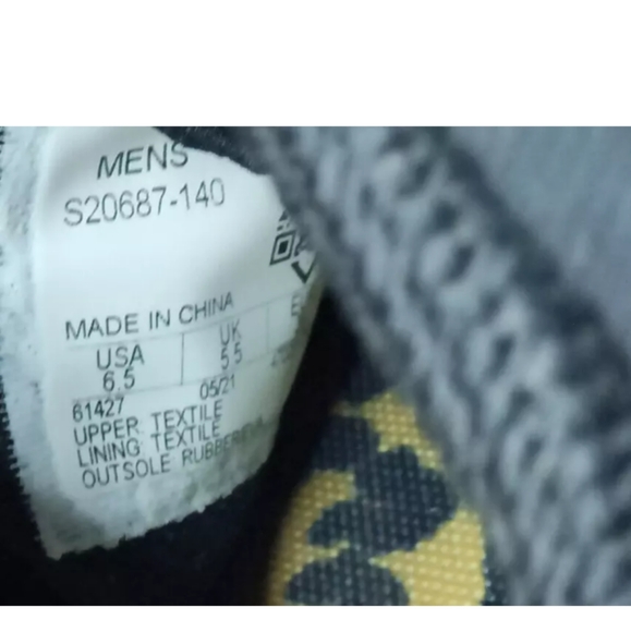 Saucony Endorphin Pro 2 Running Shoes Men's Size 6.5 Black Red /Gold - Picture 8 of 11